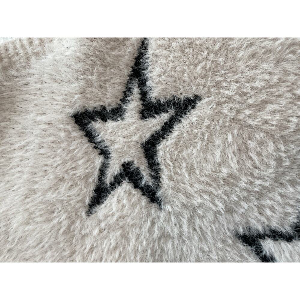 Pilcro Sweater Womens XL Cream Black Star Print Fuzzy Eyelash Cozy Oversize #10 - Picture 3 of 9